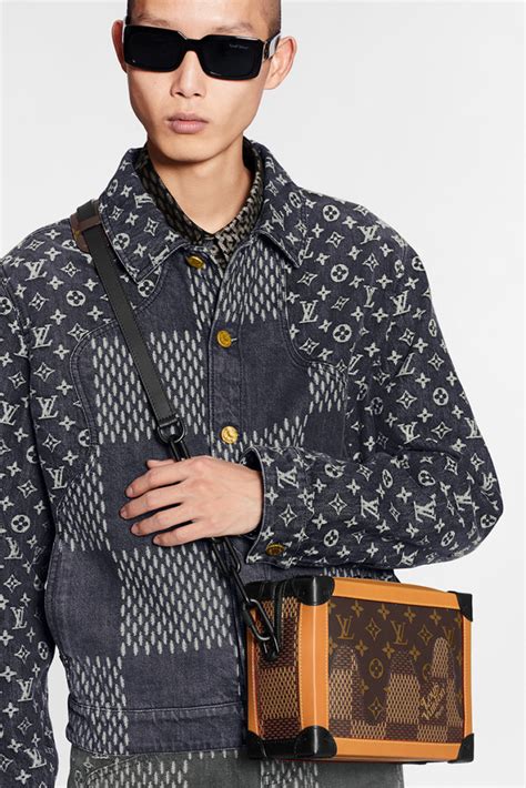 lv nigi|louis vuitton new nigo.